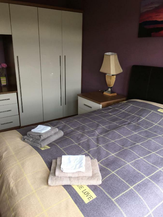 Hillhouse * Edimburgo